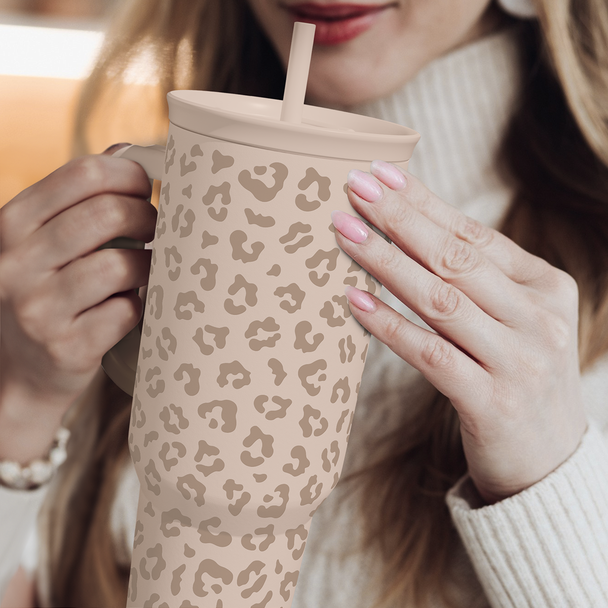 Leopard Tumbler with Handle, Insulated Cup Stainless Steel Travel Mug Cup, Gifts for Women Girl on Birthday Christmas, Tan Leopard, 40oz